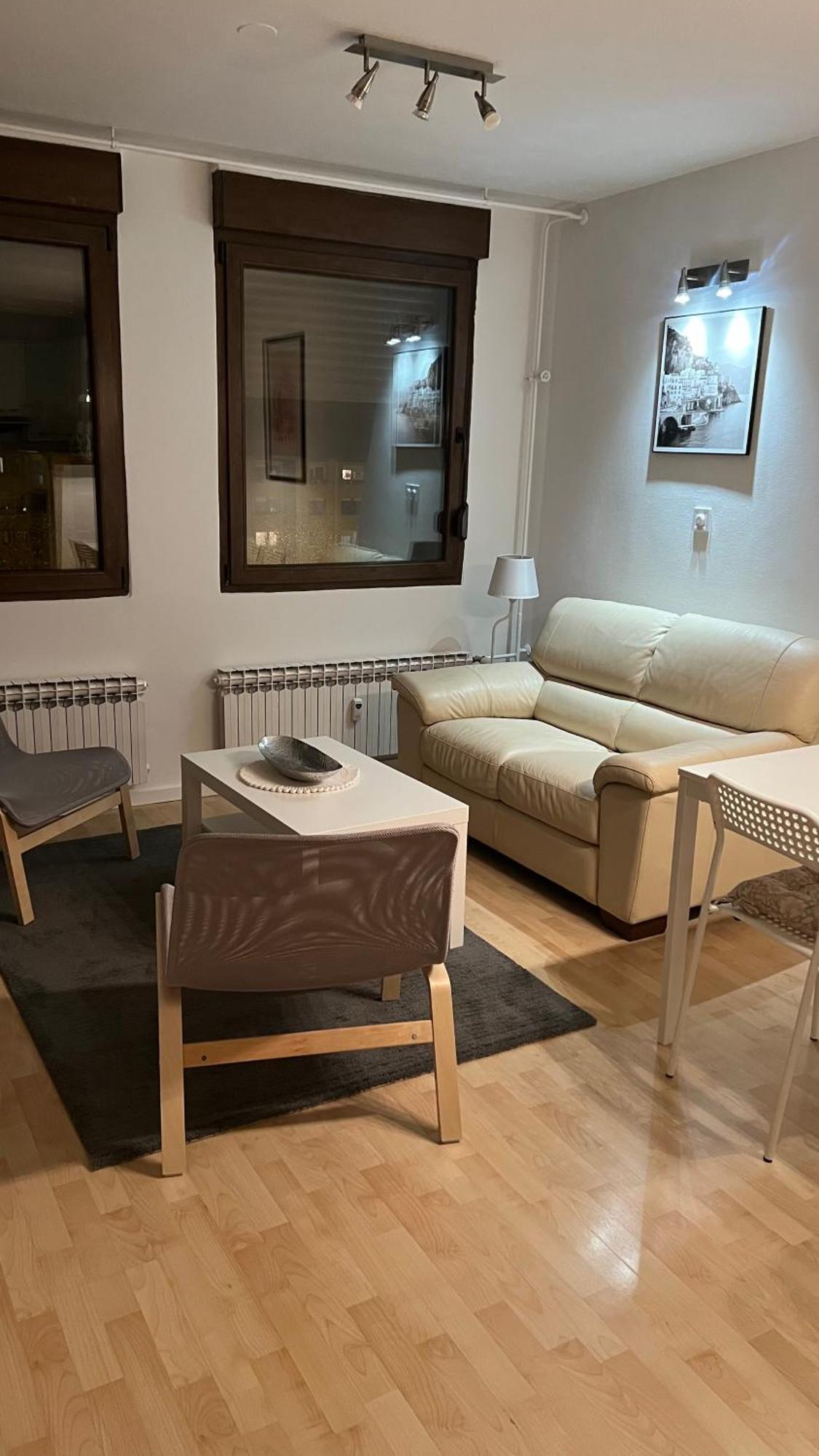 Rocco Apartment-Free Parking&Wifi ซาเกร็บ ภายนอก รูปภาพ