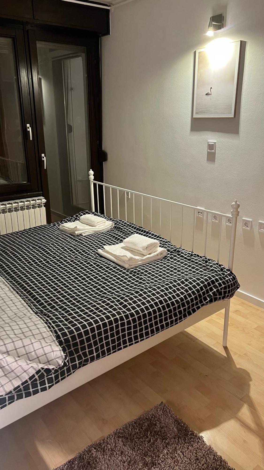 Rocco Apartment-Free Parking&Wifi ซาเกร็บ ภายนอก รูปภาพ