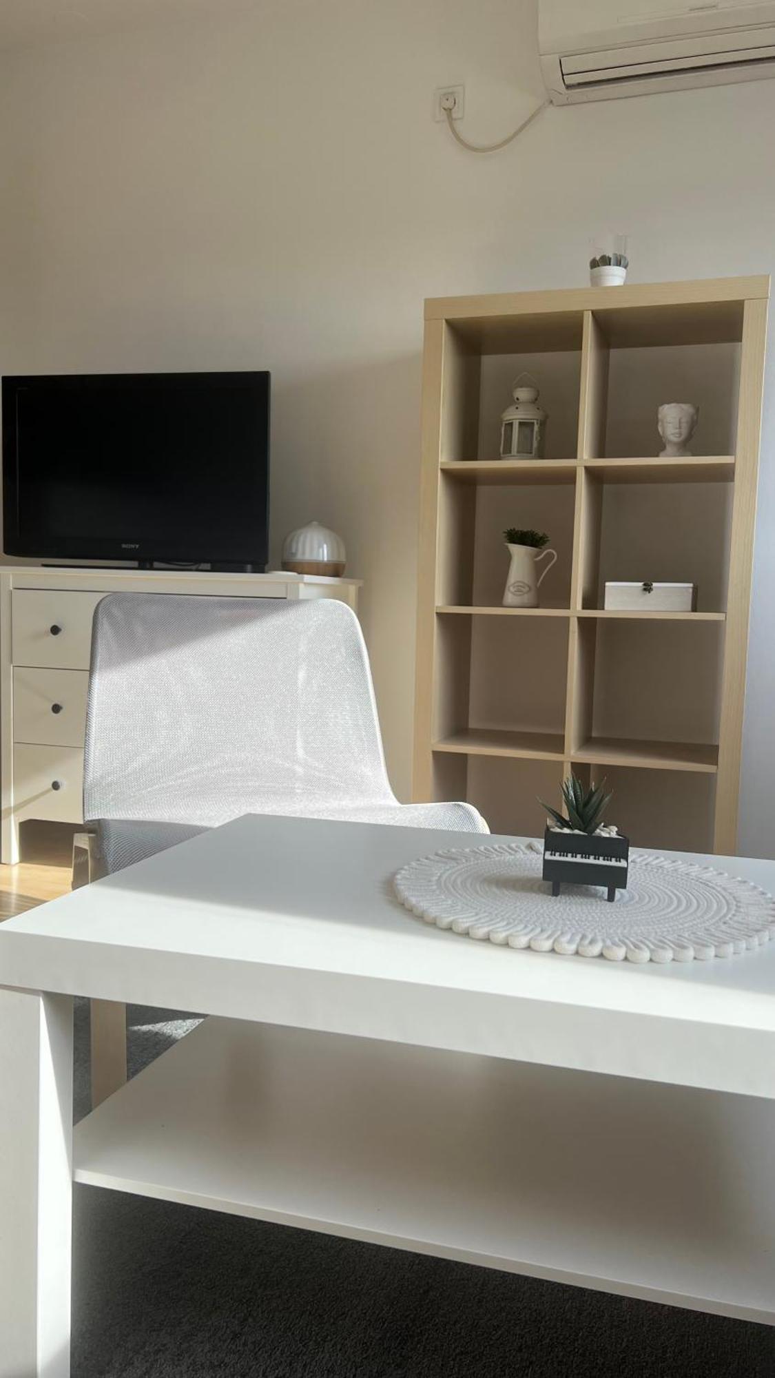 Rocco Apartment-Free Parking&Wifi ซาเกร็บ ภายนอก รูปภาพ